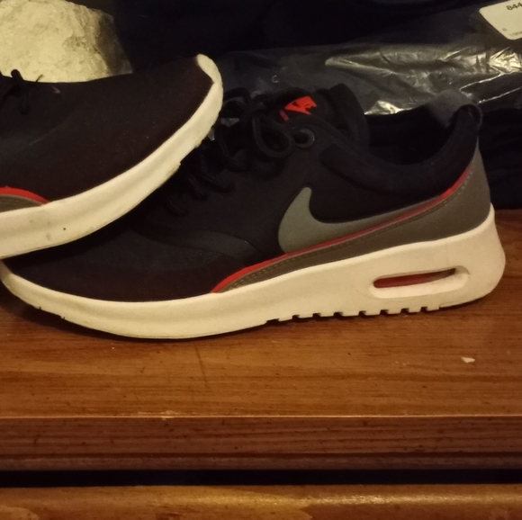 Nike air max thea size 7 - Picture 1 of 4